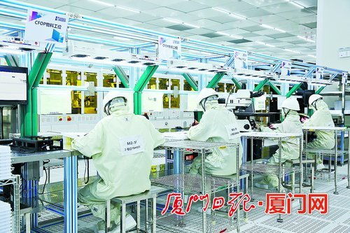 厦门天马显示科技两千员工春节在岗 冲刺新项目投产